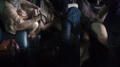 Car Me Ladke Ne Mari Ladki Ki Fuddi